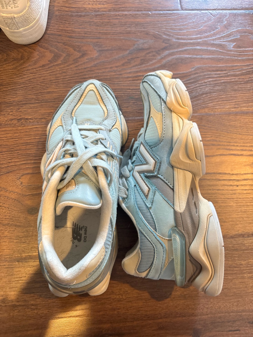 New Balance Light Blue and Cream Running Sneakers